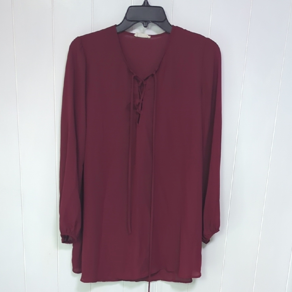 ❤️5/$25 Adrienne Deep Red Blouse